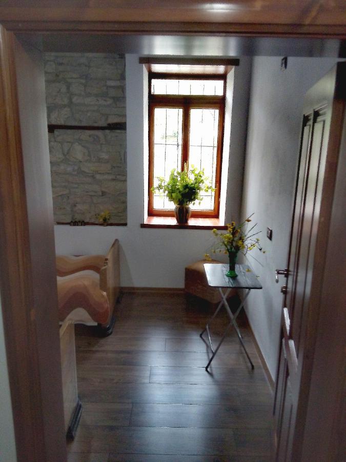 Ruols Guesthouse Gjirokastër Dış mekan fotoğraf