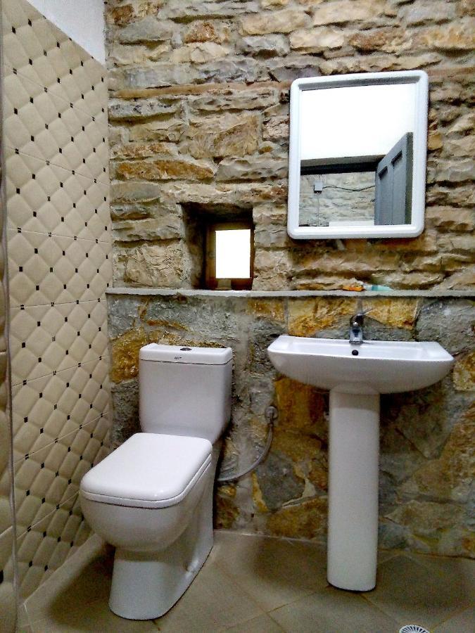 Ruols Guesthouse Gjirokastër Dış mekan fotoğraf